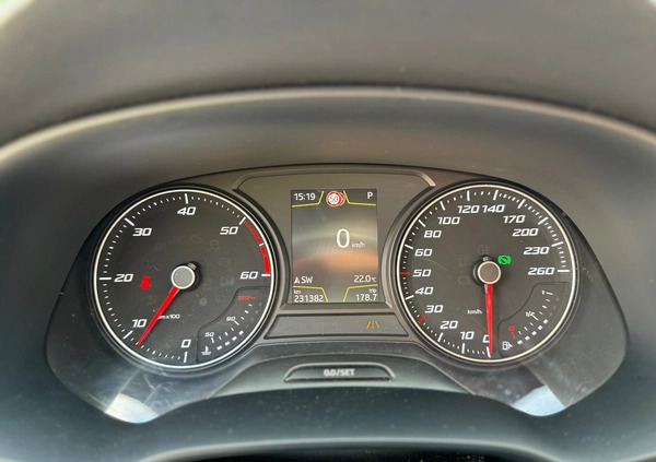 Seat Leon cena 39900 przebieg: 231500, rok produkcji 2016 z Legnica małe 232